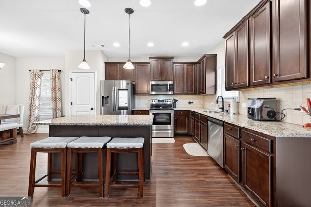 860 Tranquil Way, Hampton, GA 30228