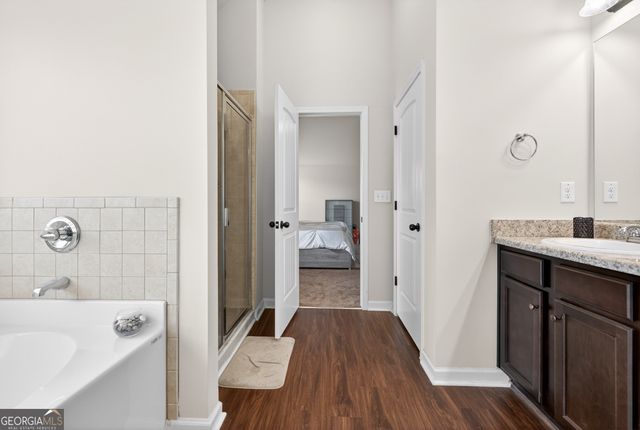 860 Tranquil Way, Hampton, GA 30228