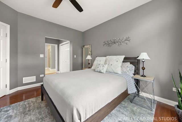 140 S River Street 204, Aurora, IL 60506
