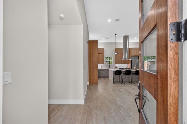 9630 Vilven Lane, Houston, TX 77080