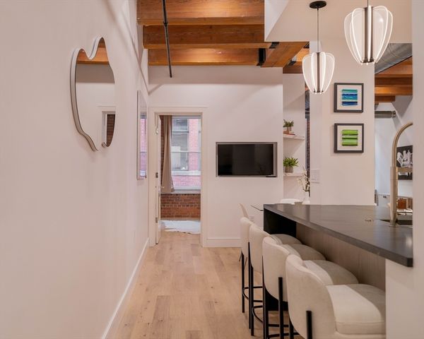 33 Sleeper 409A, Boston, MA 02210