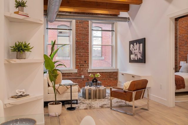 33 Sleeper 409A, Boston, MA 02210