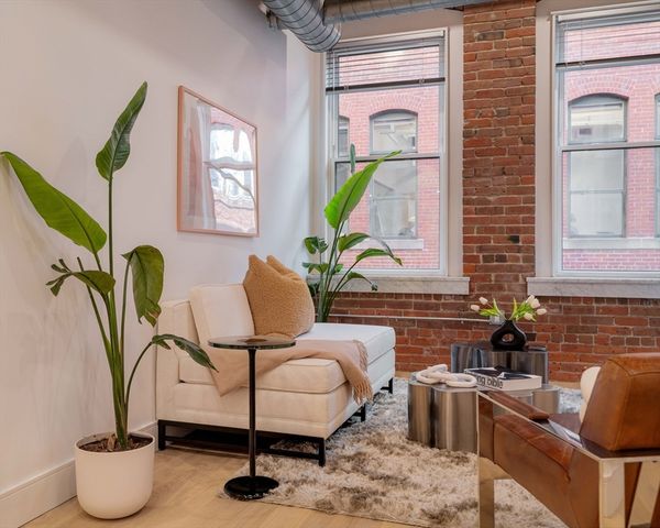 33 Sleeper 409A, Boston, MA 02210