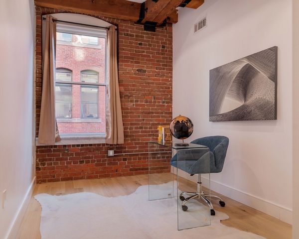 33 Sleeper 409A, Boston, MA 02210