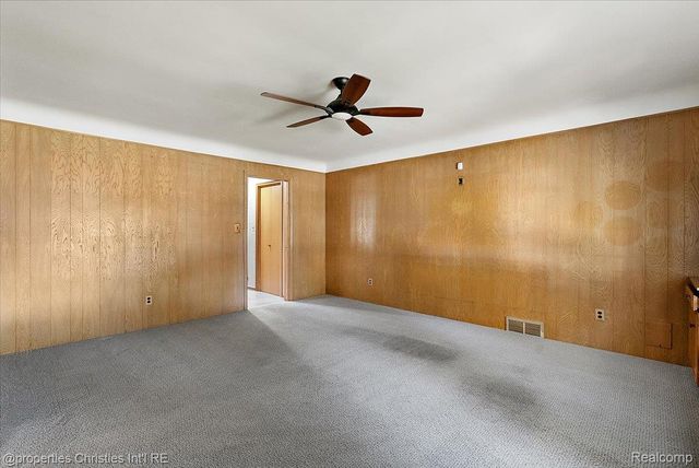 1360 Michigan Boulevard, Lincoln Park, MI 48146