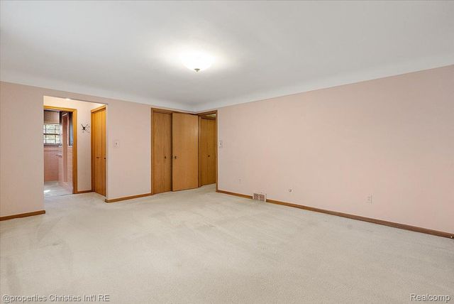 1360 Michigan Boulevard, Lincoln Park, MI 48146