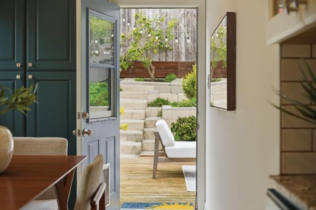 131 Pacific Avenue, Pacifica, CA 94044