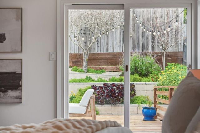 131 Pacific Avenue, Pacifica, CA 94044