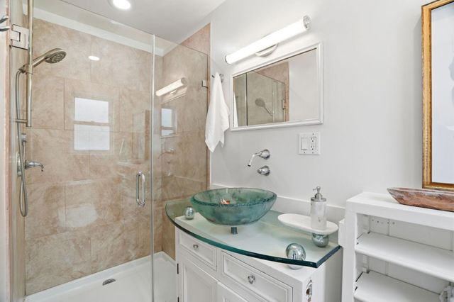 131 Pacific Avenue, Pacifica, CA 94044