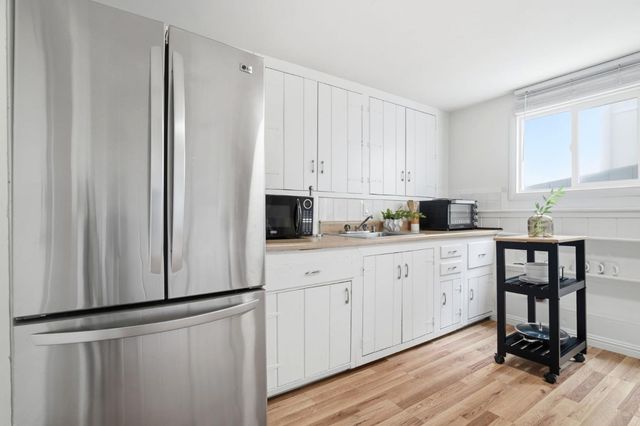 131 Pacific Avenue, Pacifica, CA 94044