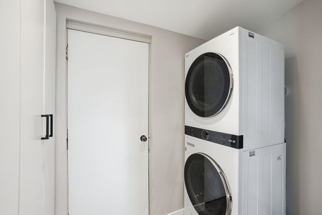 348 W Rockwell Ave, Spokane, WA 99205