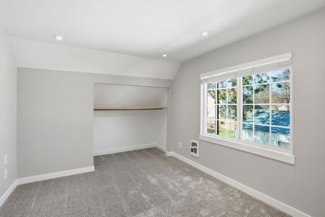 348 W Rockwell Ave, Spokane, WA 99205