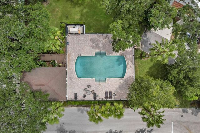 8626 MIRAMAR TERRACE CIRCLE, Temple Terrace, FL 33637