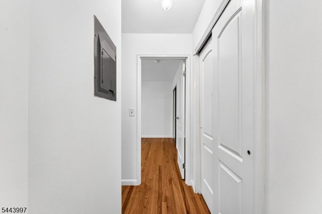 28 Deanna Dr 58, Hillsborough Twp., NJ 08844