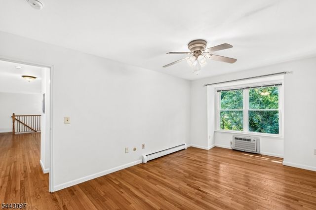 28 Deanna Dr 58, Hillsborough Twp., NJ 08844