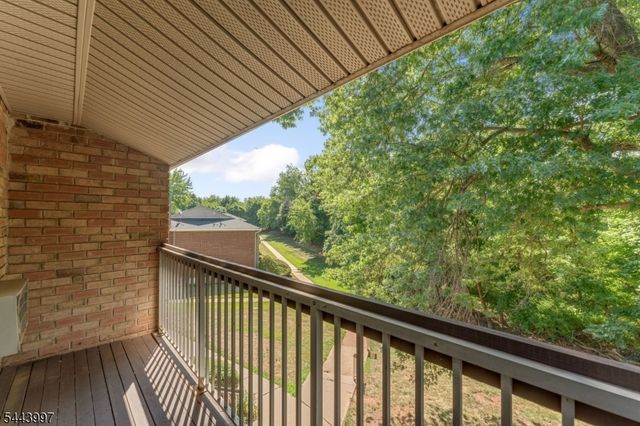 28 Deanna Dr 58, Hillsborough Twp., NJ 08844