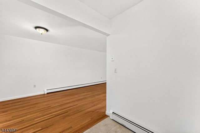 28 Deanna Dr 58, Hillsborough Twp., NJ 08844