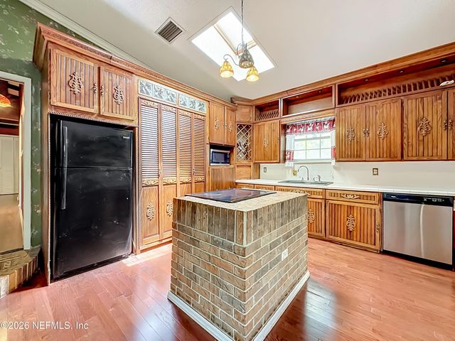 516 COUNTY ROAD 207A, East Palatka, FL 32131