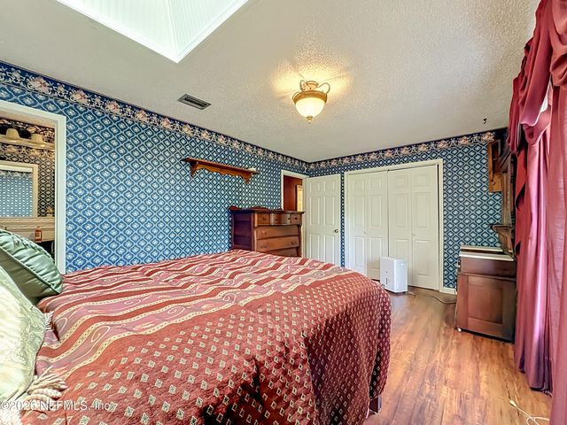 516 COUNTY ROAD 207A, East Palatka, FL 32131