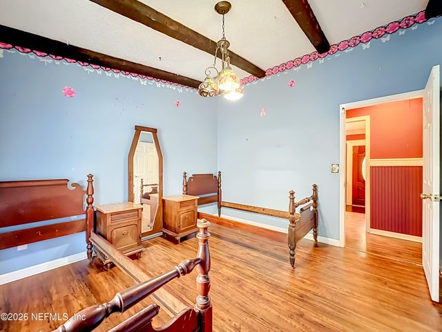 516 COUNTY ROAD 207A, East Palatka, FL 32131