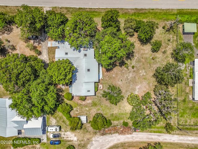 516 COUNTY ROAD 207A, East Palatka, FL 32131
