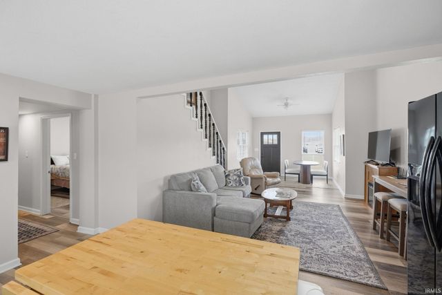 1000-A W Morton Street, Oakland City, IN 47660