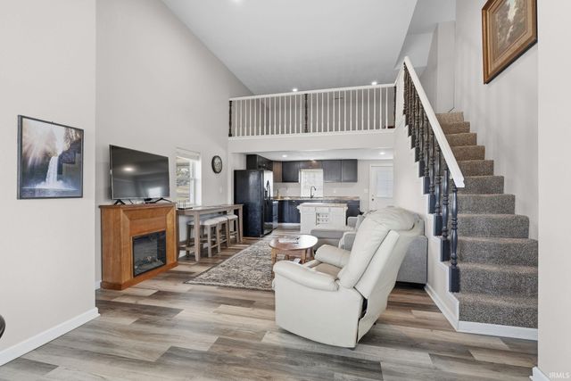 1000-A W Morton Street, Oakland City, IN 47660