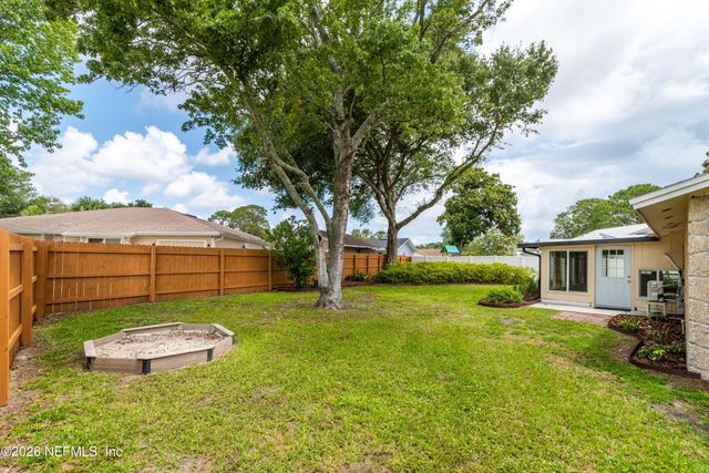 250 NAUTICAL Boulevard S, Atlantic Beach, FL 32233
