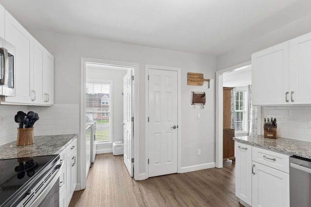 2805 Sutherland Dr, Thompsons Station, TN 37179