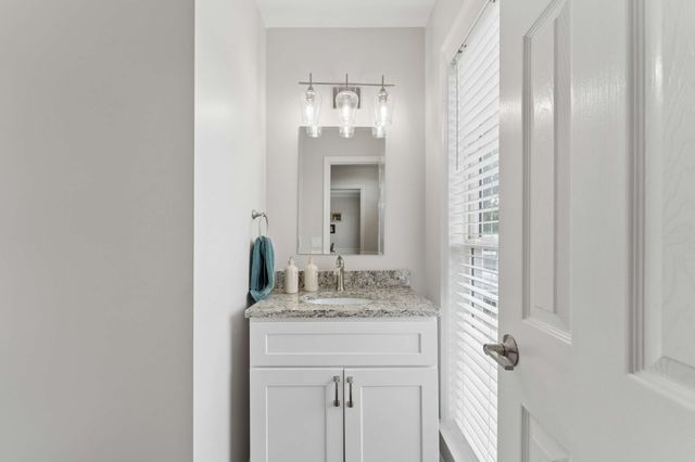 2805 Sutherland Dr, Thompsons Station, TN 37179