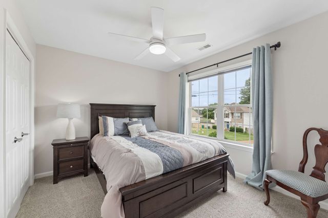 2805 Sutherland Dr, Thompsons Station, TN 37179