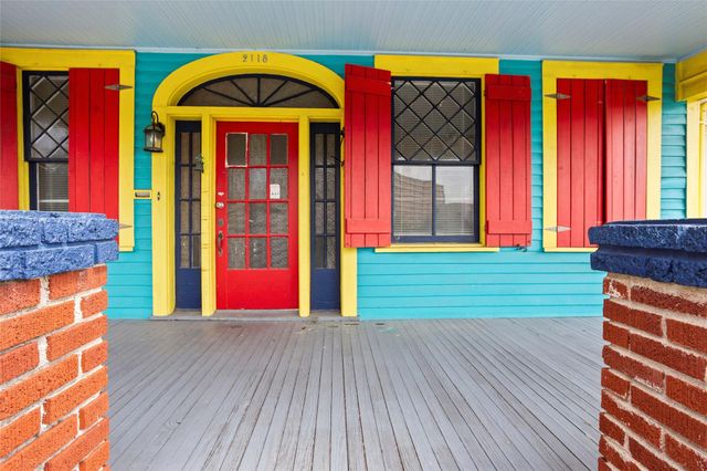 2118 Avenue K, Galveston, TX 77550
