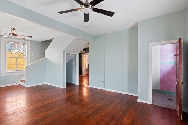 2118 Avenue K, Galveston, TX 77550