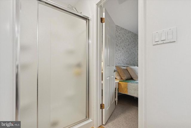 97 TIMOTHY CIR, Wayne, PA 19087