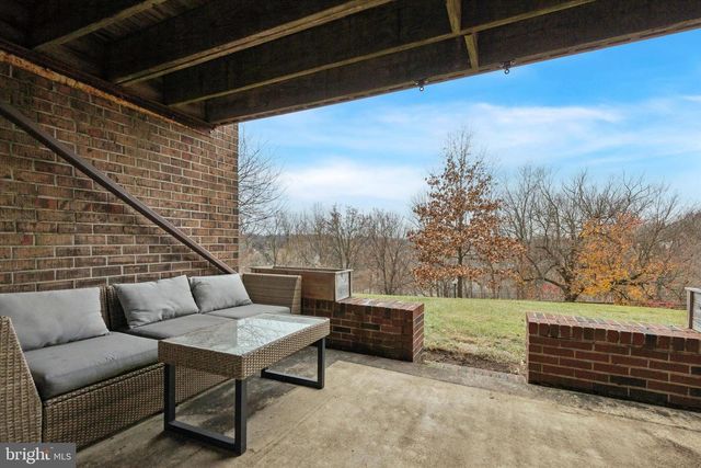 97 TIMOTHY CIR, Wayne, PA 19087