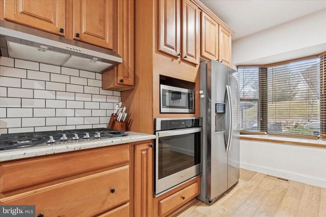 97 TIMOTHY CIR, Wayne, PA 19087