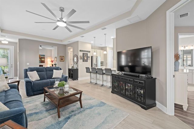 213 OLD MOSS CIRCLE, Deland, FL 32724