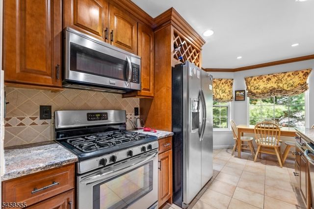 28 Garfield Way, Montgomery Twp., NJ 08540
