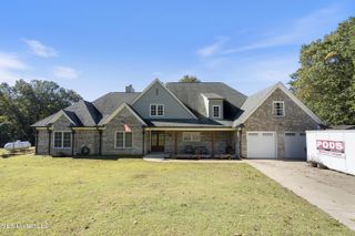 4065 Misty Oaks Cove, Nesbit, MS 38651