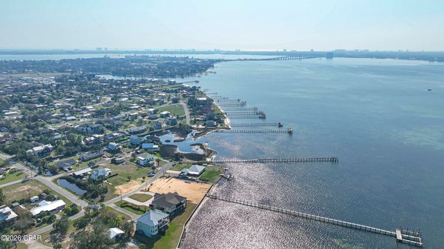 4018 W Princess Lane, Panama City, FL 32405