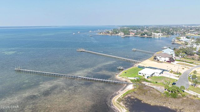 4018 W Princess Lane, Panama City, FL 32405