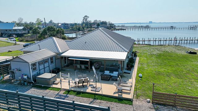 4018 W Princess Lane, Panama City, FL 32405