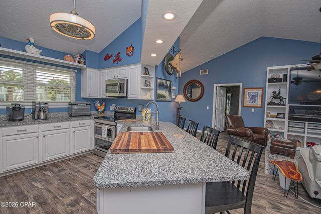 4018 W Princess Lane, Panama City, FL 32405