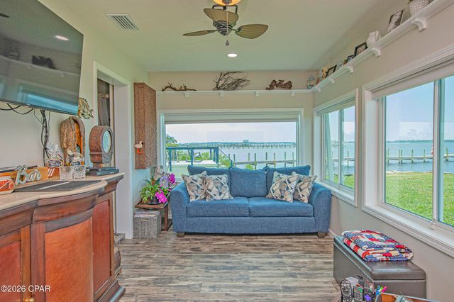 4018 W Princess Lane, Panama City, FL 32405