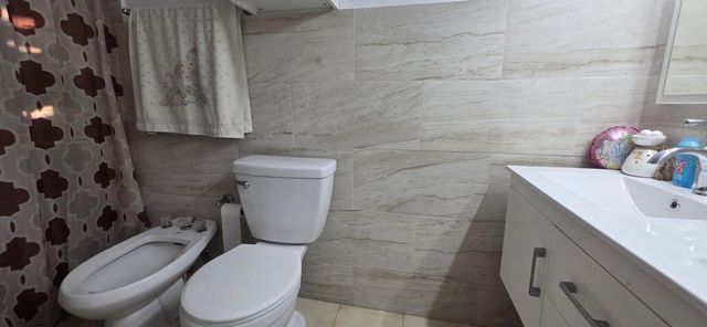 1 VENUS GARDENS, Trujillo Alto, PR 00976