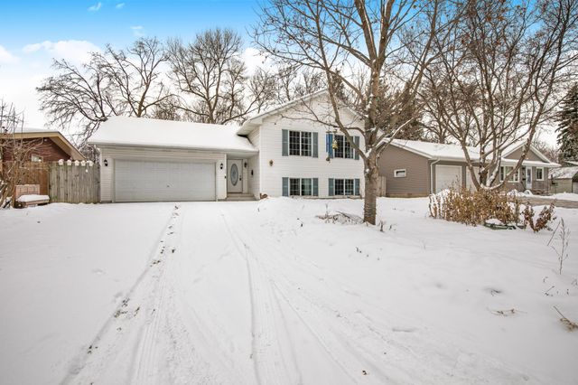 415 7th Avenue S, Buffalo, MN 55313