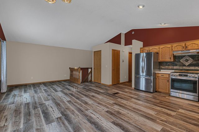 415 7th Avenue S, Buffalo, MN 55313