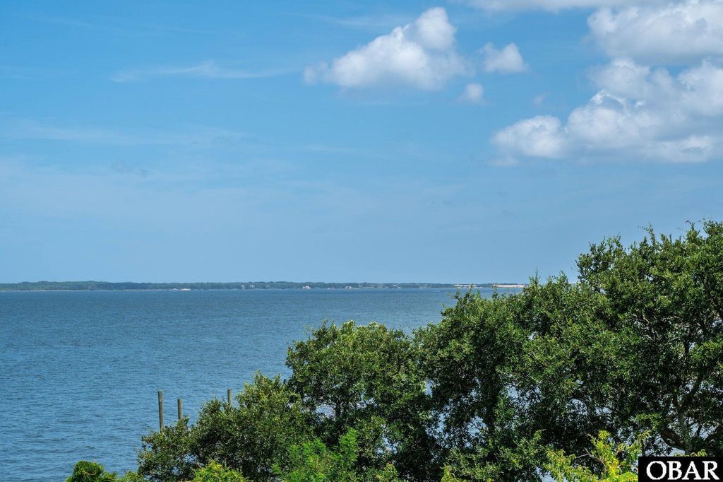 Image 32 of property listing at 117 Old NC 345, Manteo, NC 27954