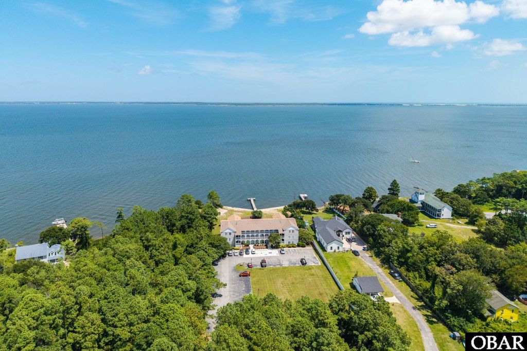 Image 45 of property listing at 117 Old NC 345, Manteo, NC 27954
