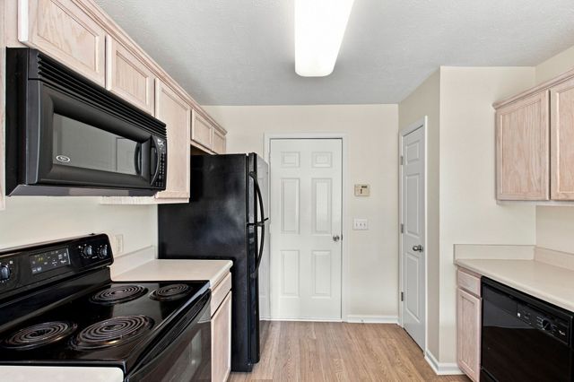7120 S Hampton Blvd, Antioch, TN 37013